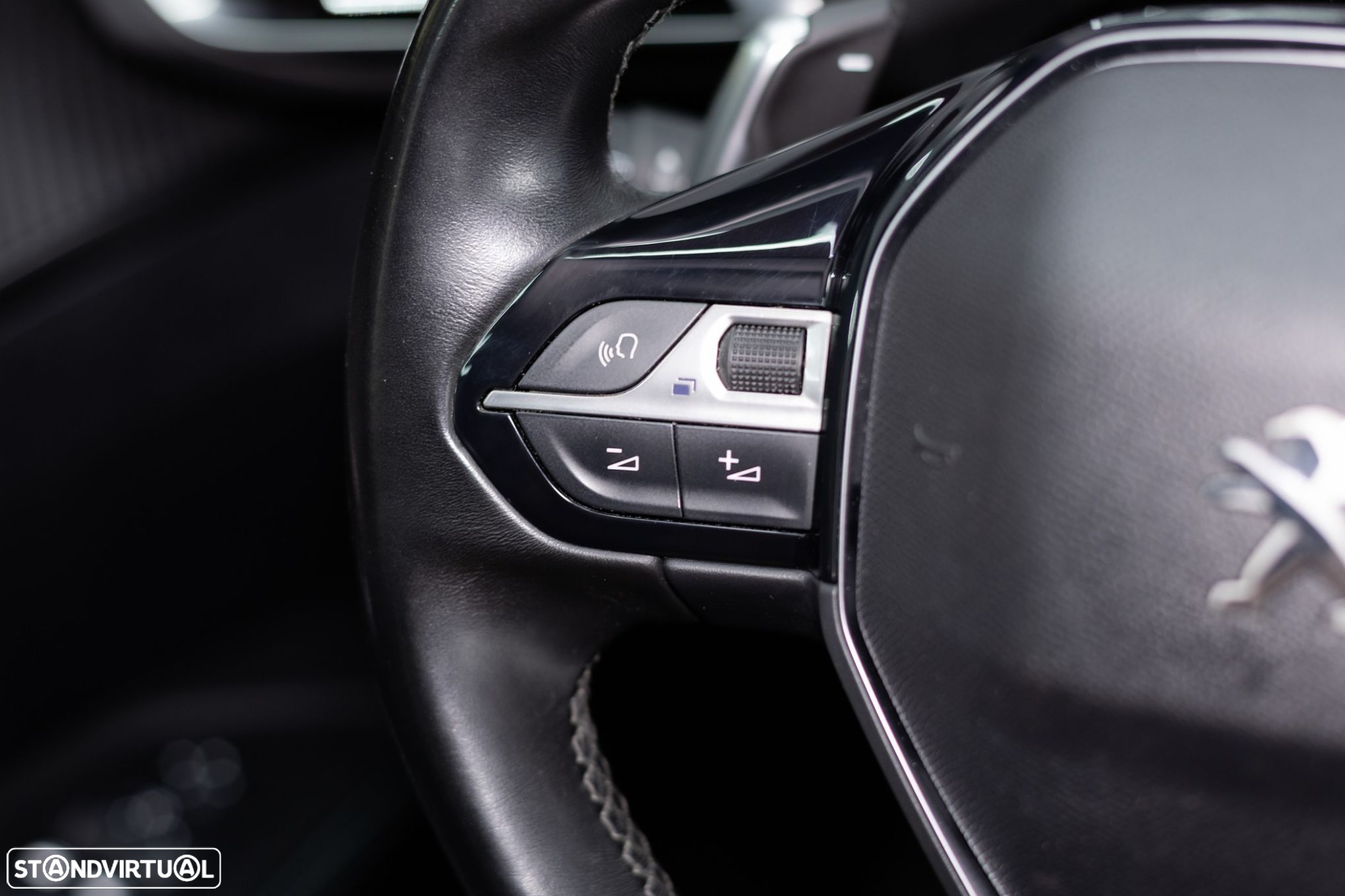 Peugeot 5008 BlueHDI 130 EAT8 Allure - 30