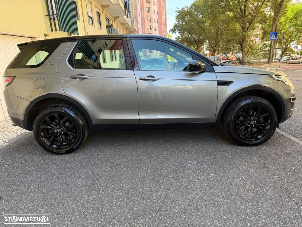 Land Rover Discovery Sport 2.0 D AWD HSE - 4