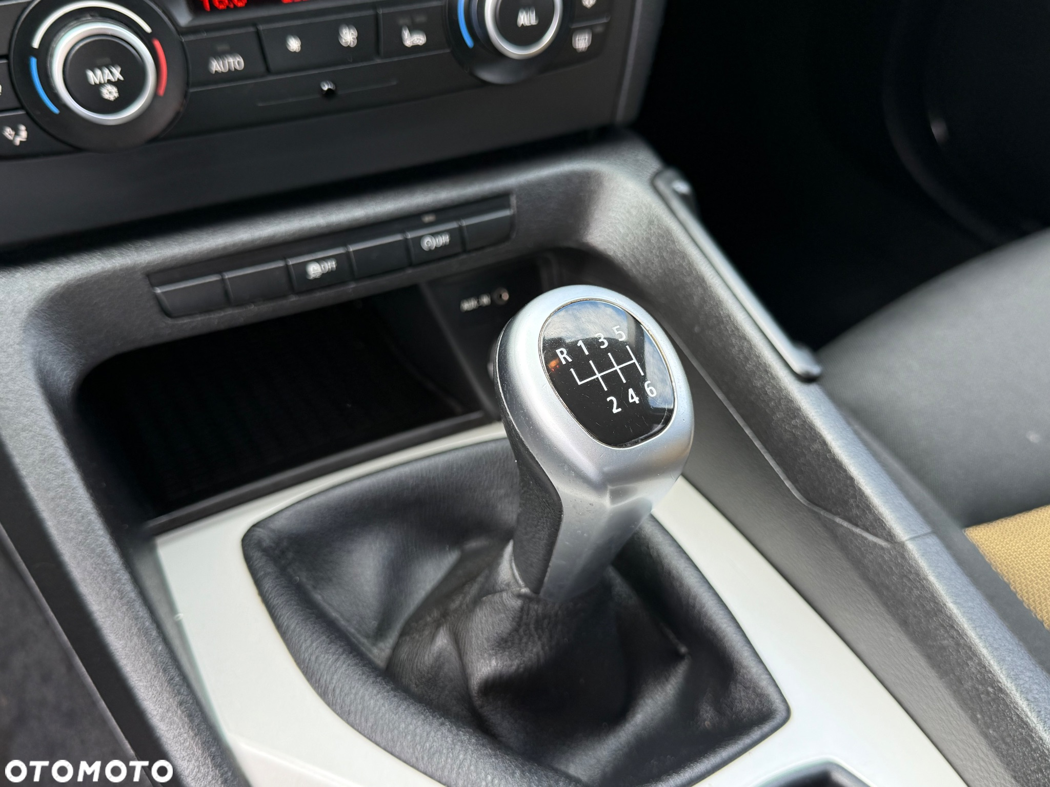 BMW X1 sDrive18d - 19