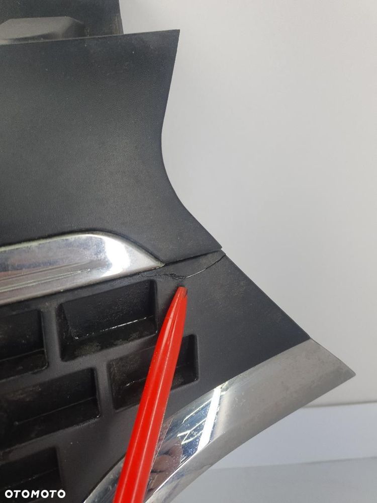 GRILL ATRAPA CHROM LOGO IV MASTER RENAULT MASTER III LIFT 623109004R - 3