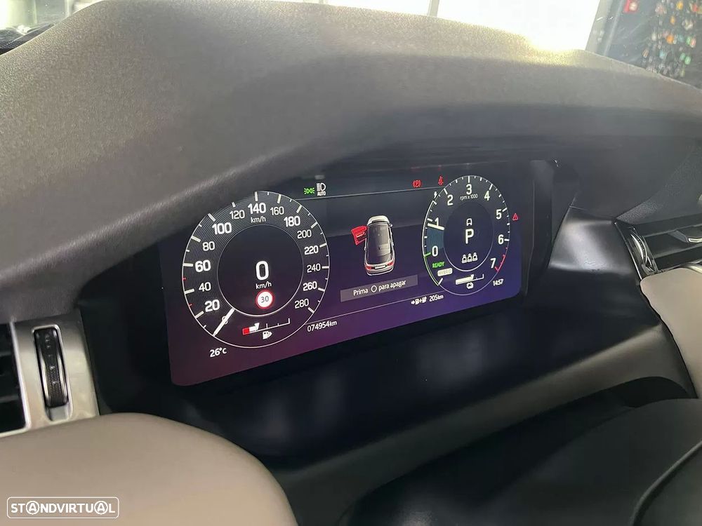 Land Rover Discovery Sport 1.5 I3 P300e AWD SE - 18
