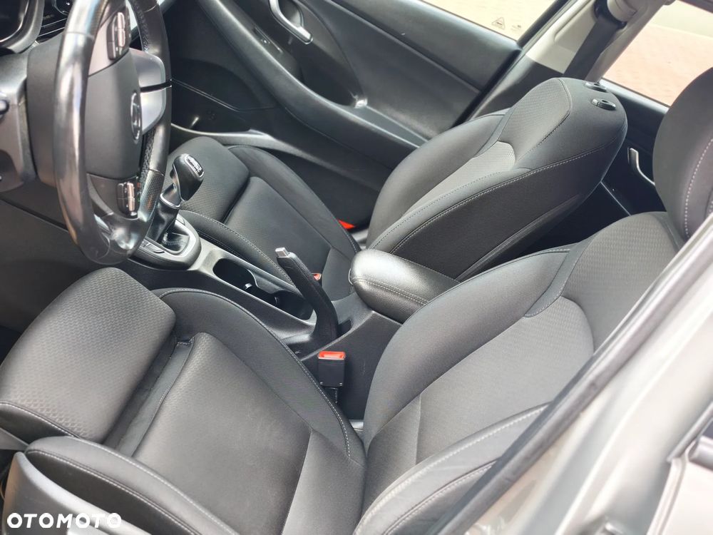 Hyundai i30 1.4 T-GDI YES!+ - 20