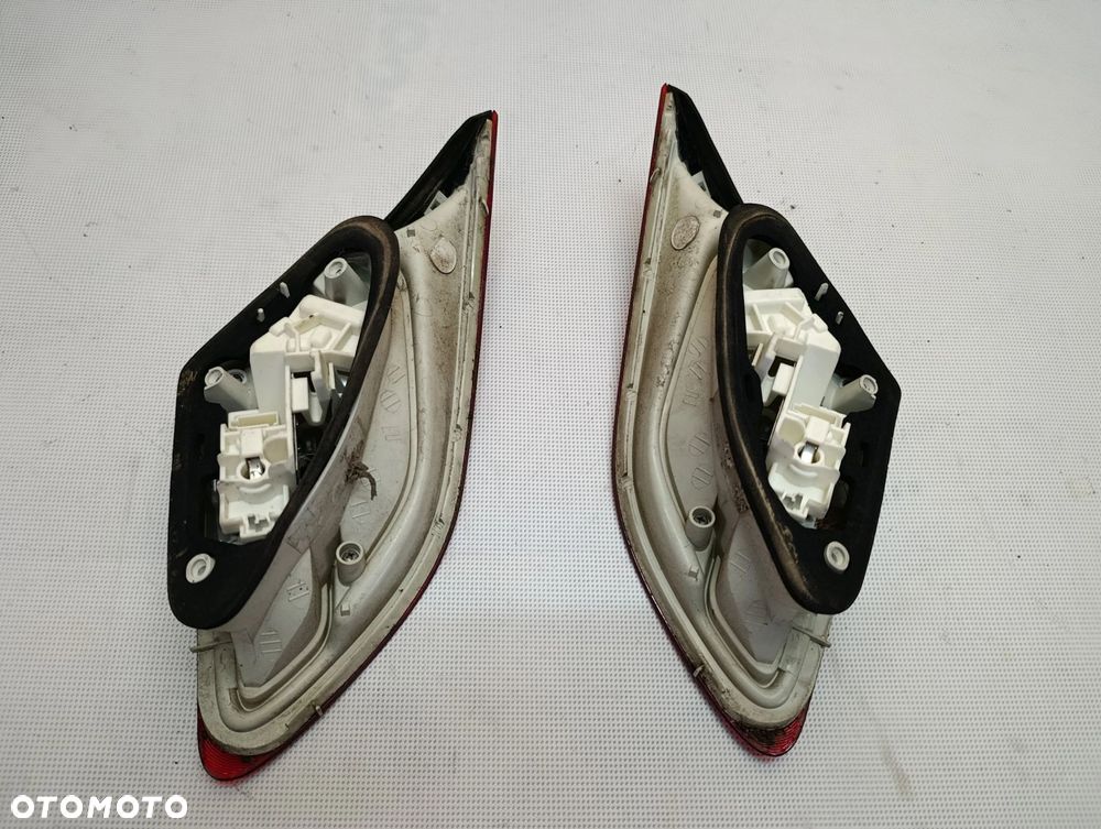 Astra J lampa klapy tylna tył HB Europa oryginał Astra IV Opel - 2