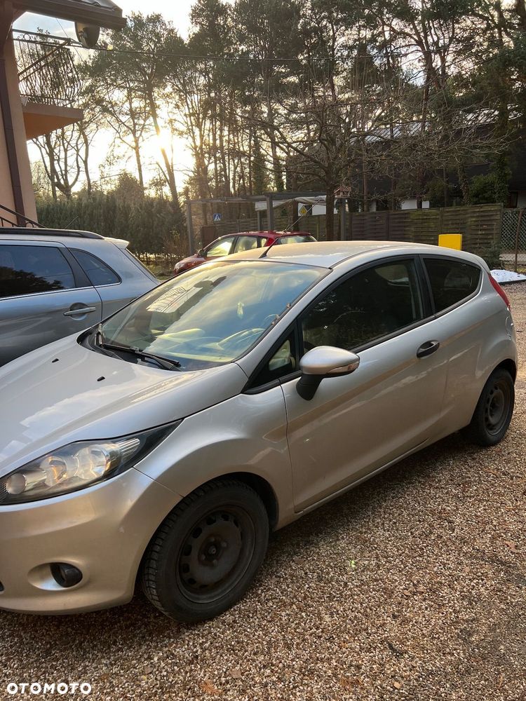 Ford Fiesta 1.4 TDCi Ambiente - 3