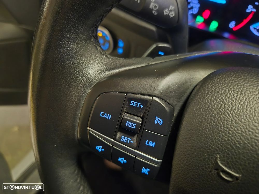 Ford Focus SW 1.5 EcoBlue S&S Aut. TITANIUM - 29