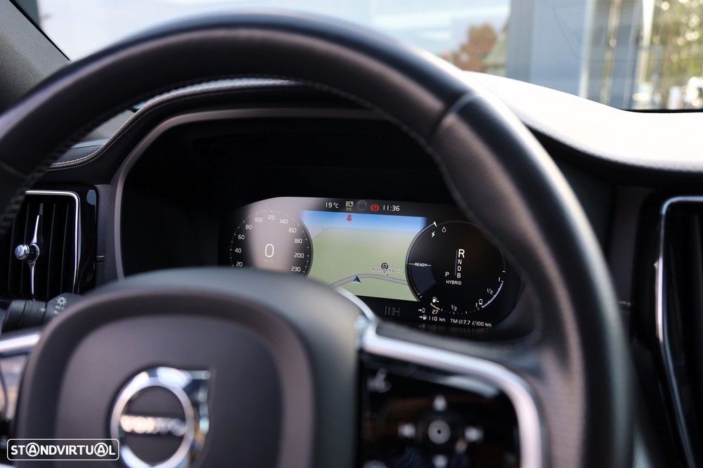 Volvo XC 60 2.0 T8 PHEV Inscription AWD - 35