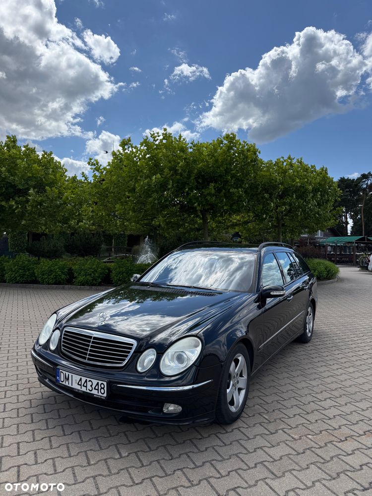 Mercedes-Benz Klasa E 320 CDI T Avantgarde - 1
