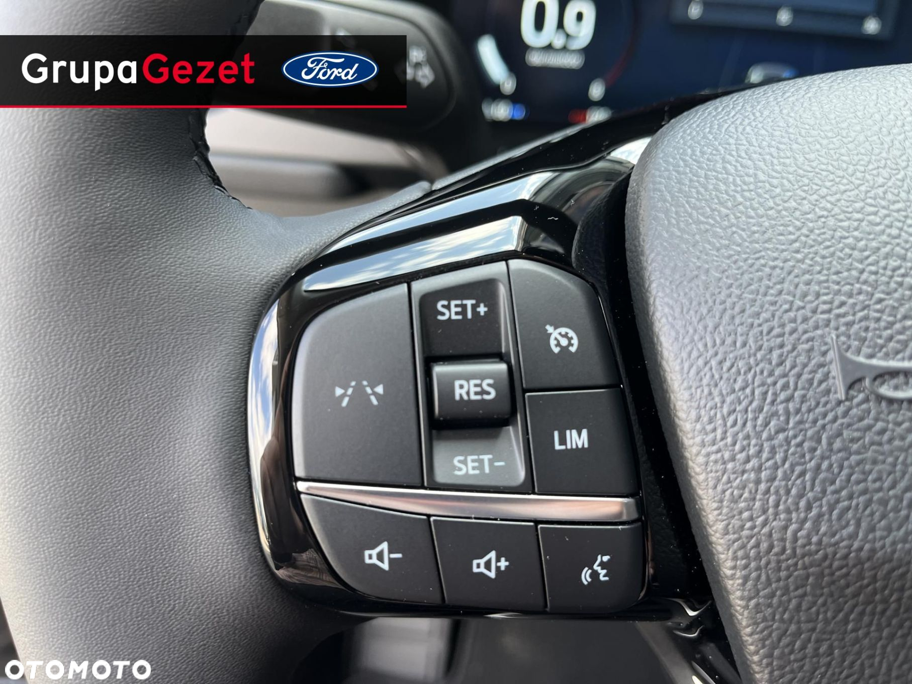 Ford Kuga - 9