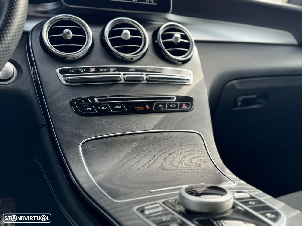 Mercedes-Benz GLC 250 d Coupé AMG Line 4-Matic - 22