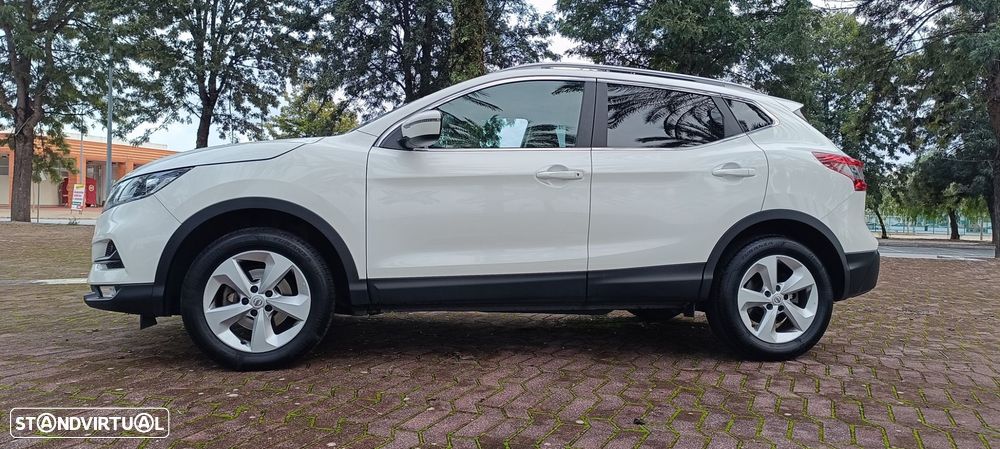 Nissan Qashqai 1.5 dCi Tekna Premium S - 4