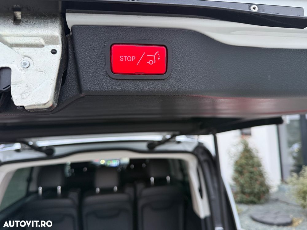 Mercedes-Benz V 300 d Lang 4Matic 9G-TRONIC Avantgarde Edition - 17