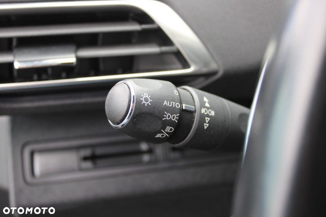 Peugeot 5008 - 31