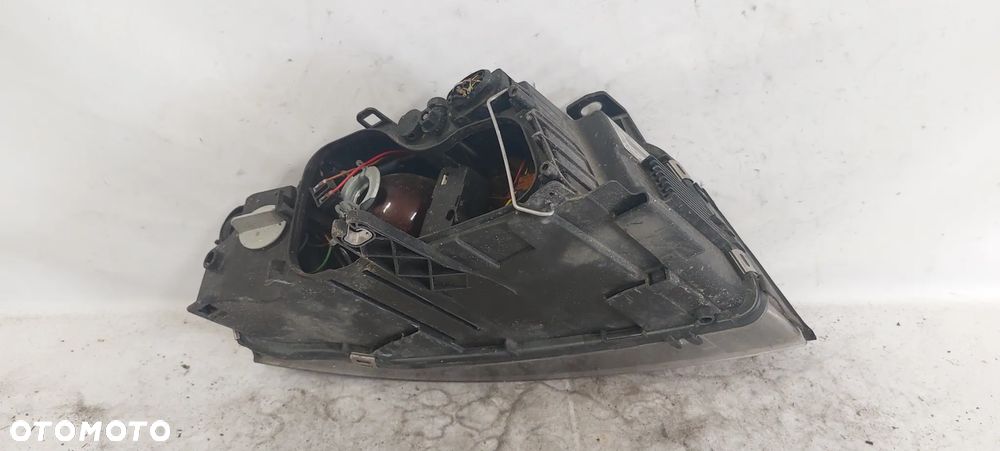 .  PRZOD PRZEDNIA LAMPA LEWA AUDI A4 B6 CABRIO - 7