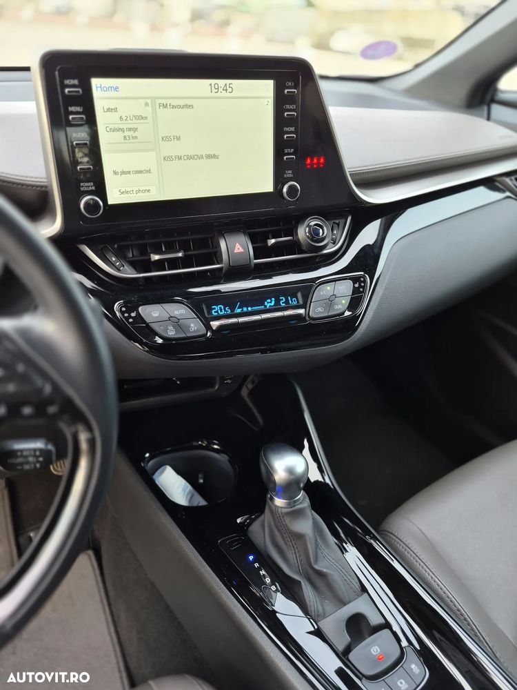 Toyota C-HR - 15