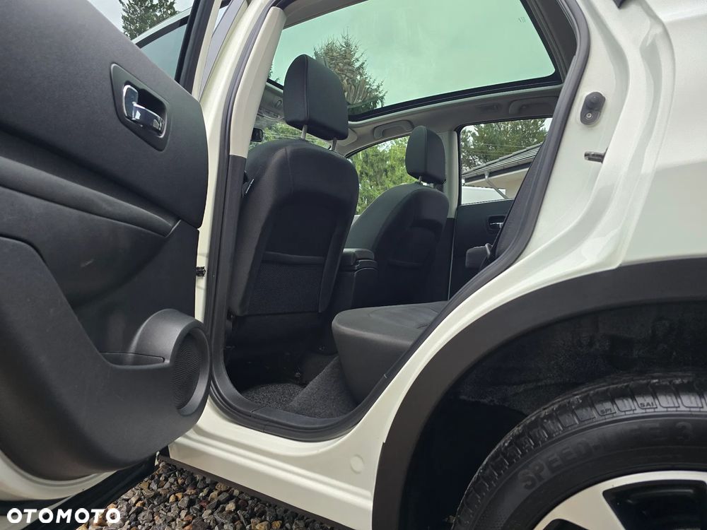 Nissan Qashqai 2.0 tekna - 14