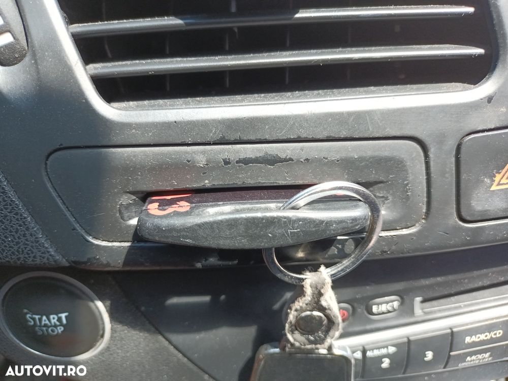 Dezmembrari  Renault LAGUNA 3  2007  > 0000 2.0 dCi (BT08, BT0K, BT0J - 30