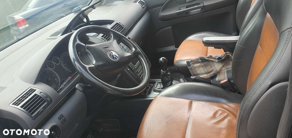 Volkswagen Sharan - 6