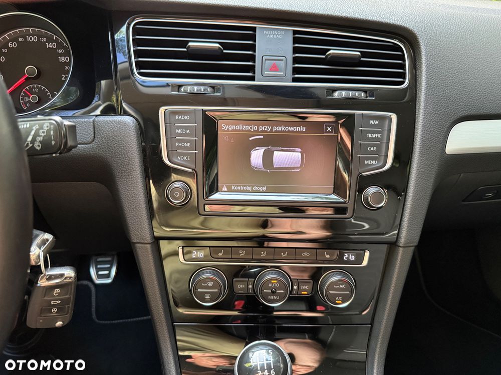 Volkswagen Golf 2.0 BlueTDI Cup - 20