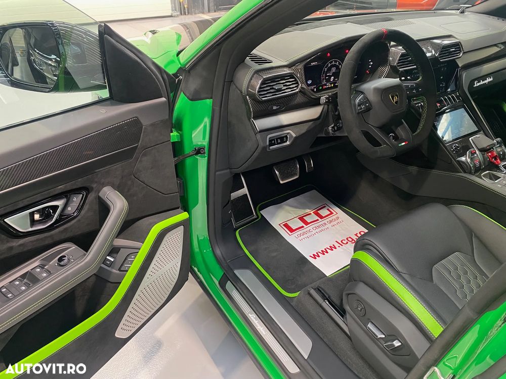 Lamborghini URUS - 9