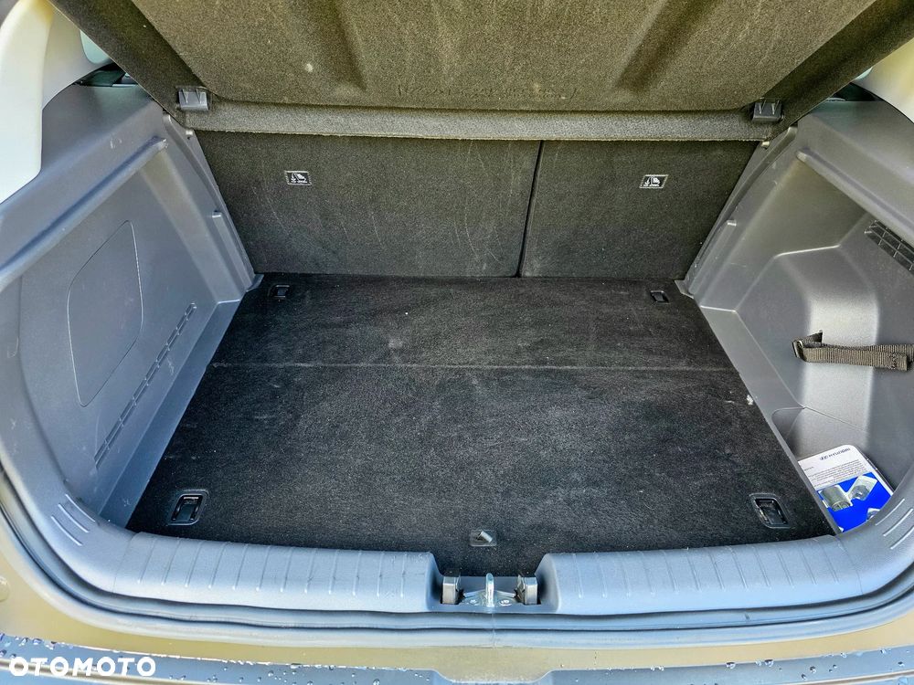 Hyundai Bayon 1.0 T-GDI Connect & Go - 13
