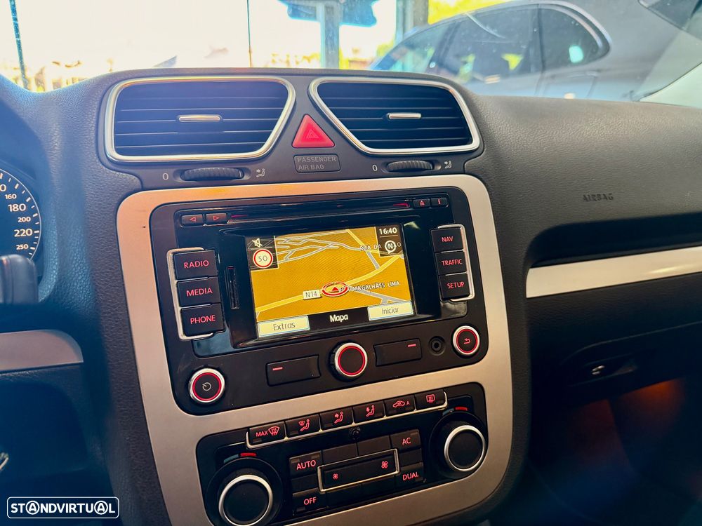 VW Scirocco 2.0 TDI R-Line - 13