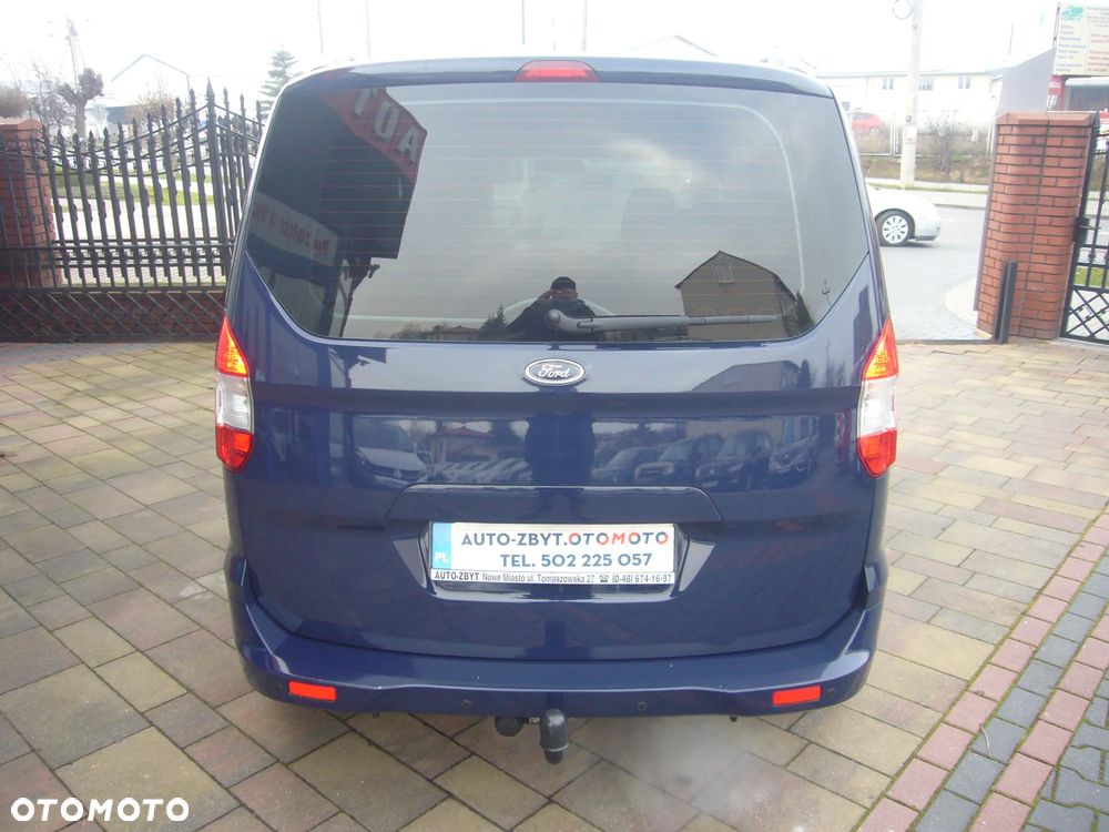 Ford Tourneo Courier 1.5 TDCi Titanium - 8