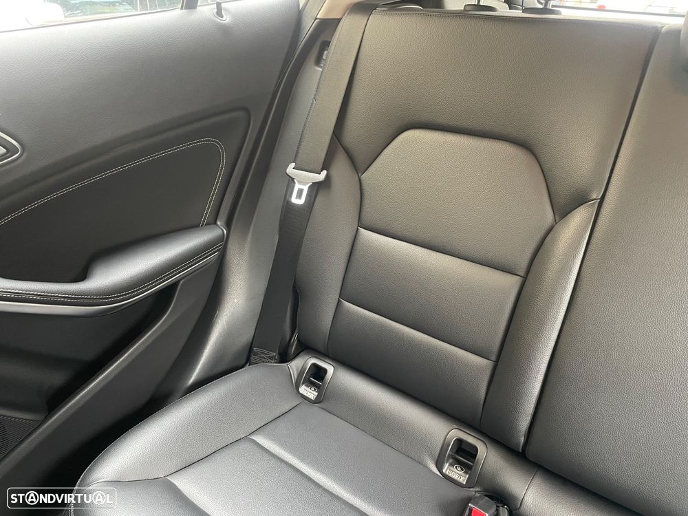 Mercedes-Benz GLA 200 CDI Style - 17