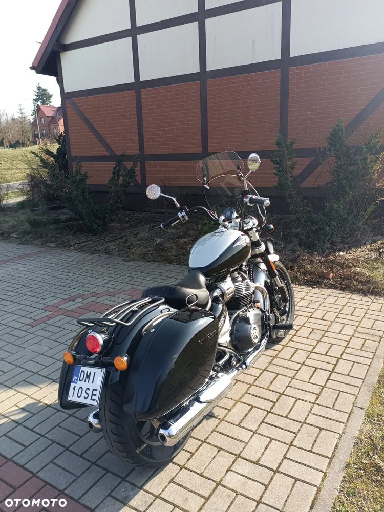 Royal Enfield Super Meteor - 10