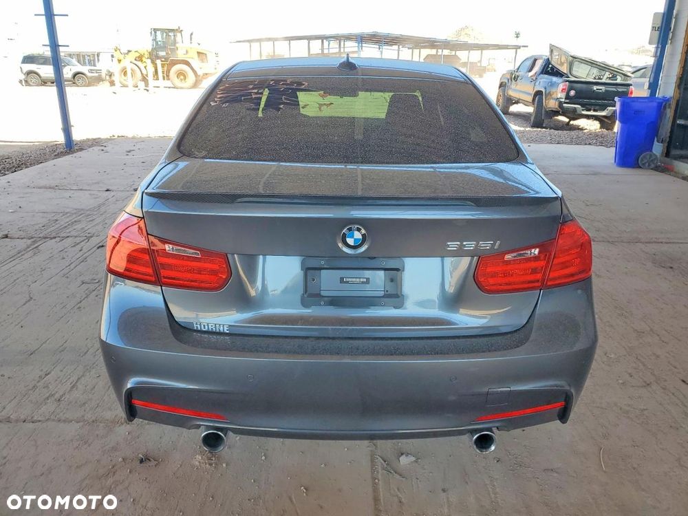 BMW Seria 3 335i - 6