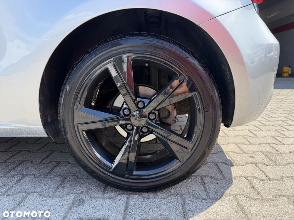 Audi A1 3-drzwiowe 1.2 TFSI S line edition m S line Sportpaket - 25