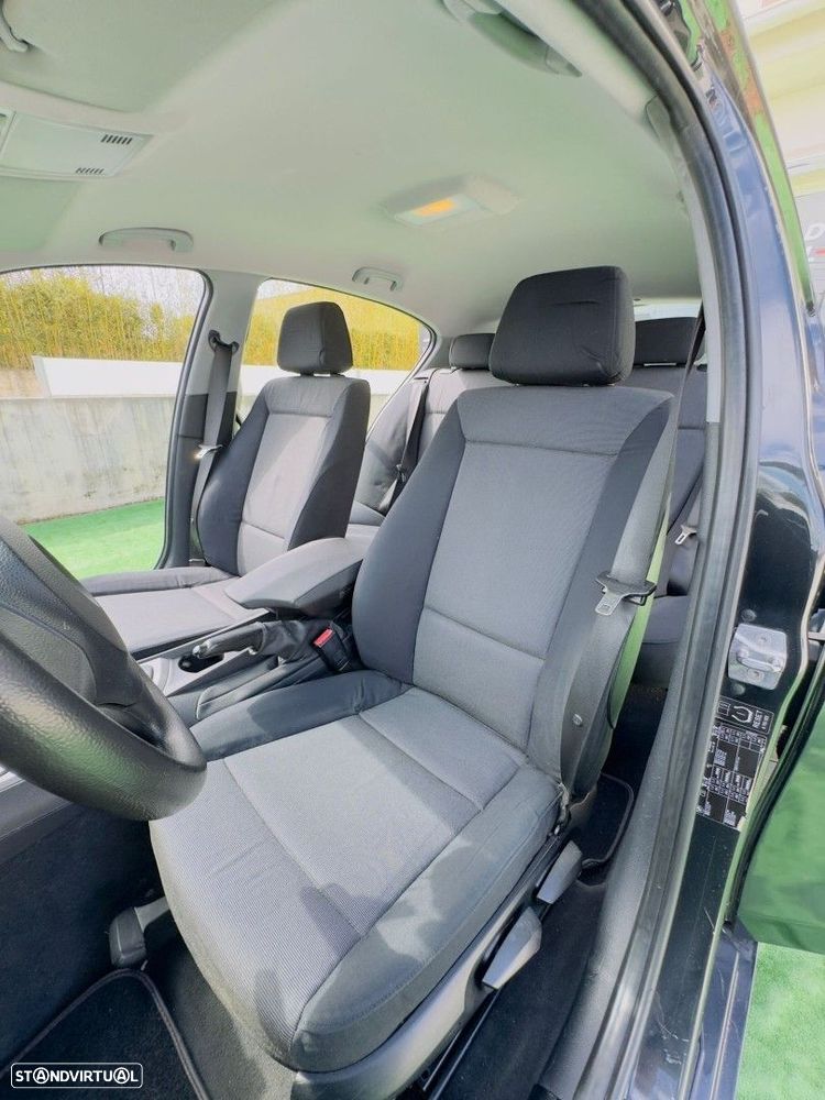 BMW 116 d Line Sport - 12