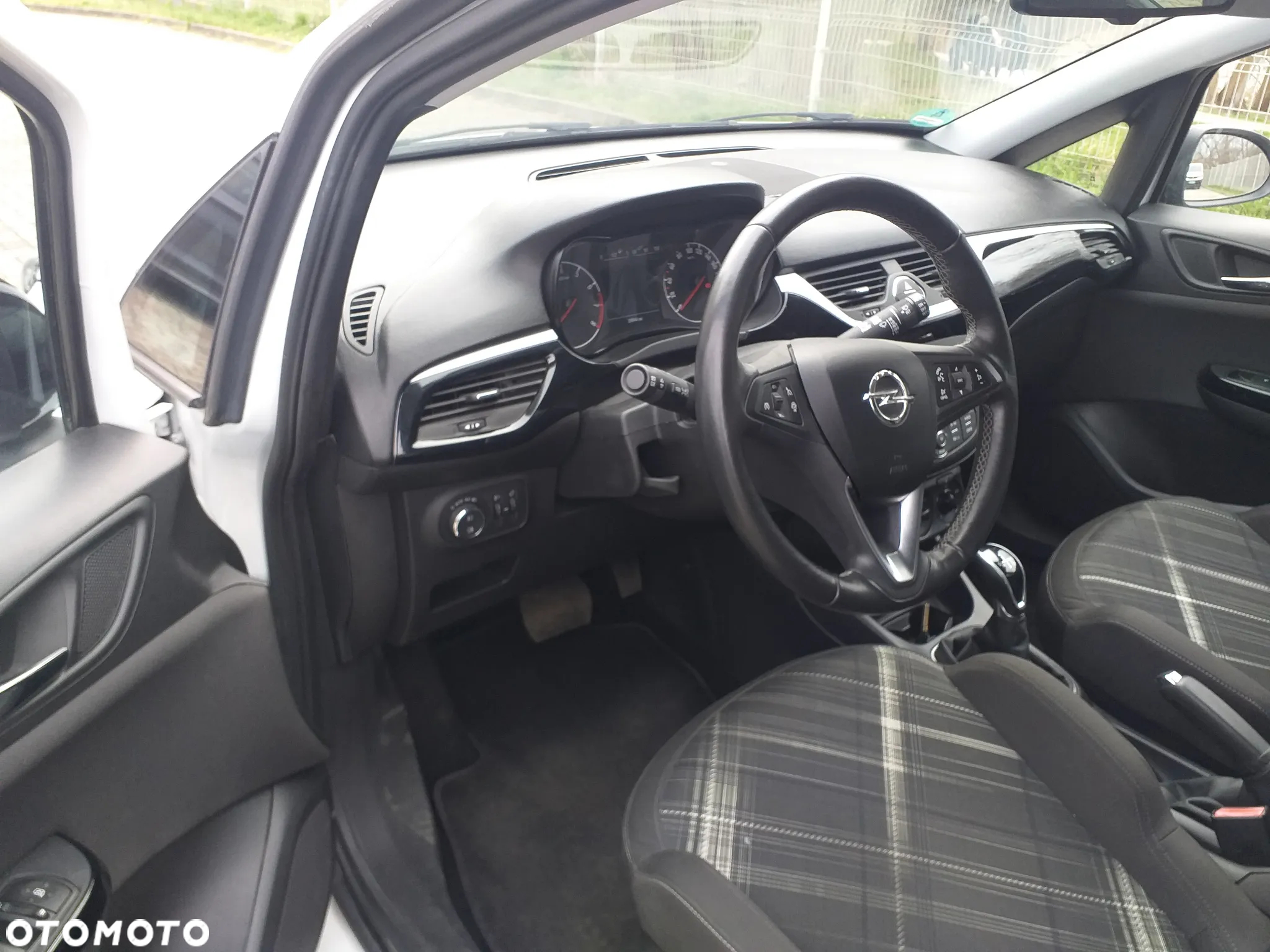 Opel Corsa - 12