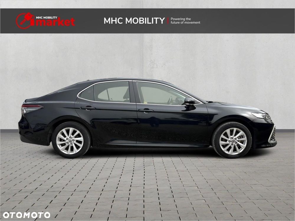 Toyota Camry 2.5 Hybrid Comfort CVT - 6
