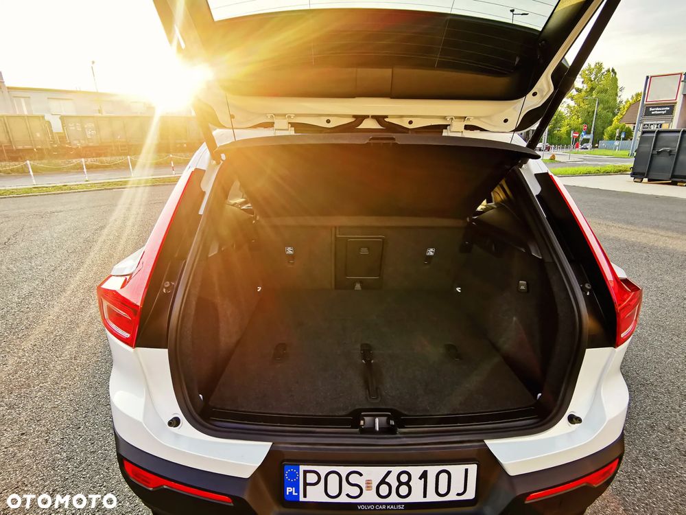 Volvo XC 40 B5 AWD Ultimate Dark - 11