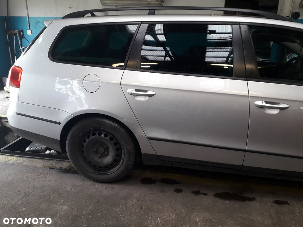 Volkswagen Passat 2.0 TDI DPF Comfortline - 1