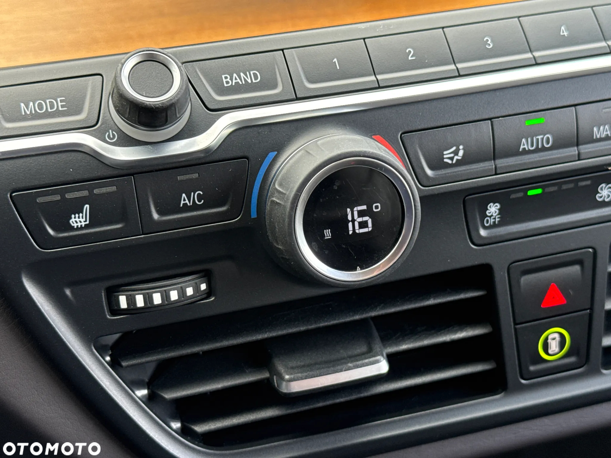 BMW i3 (60 Ah) Range Extender - 23