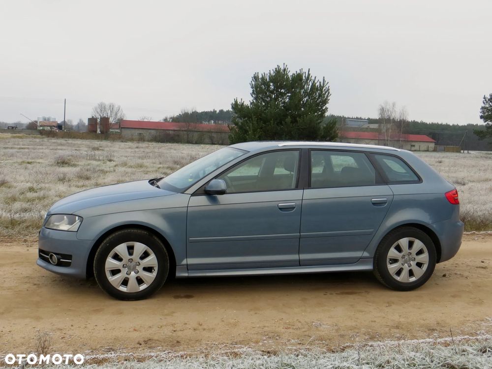 Audi A3 Sportback 1.6 TDI DPF Attraction