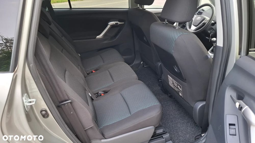 Toyota Verso 1.6 5-Sitzer Life - 17