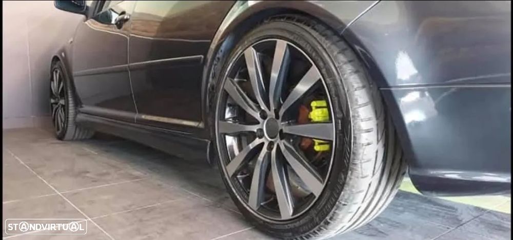 VW Golf 1.9 TDi Highline - 3