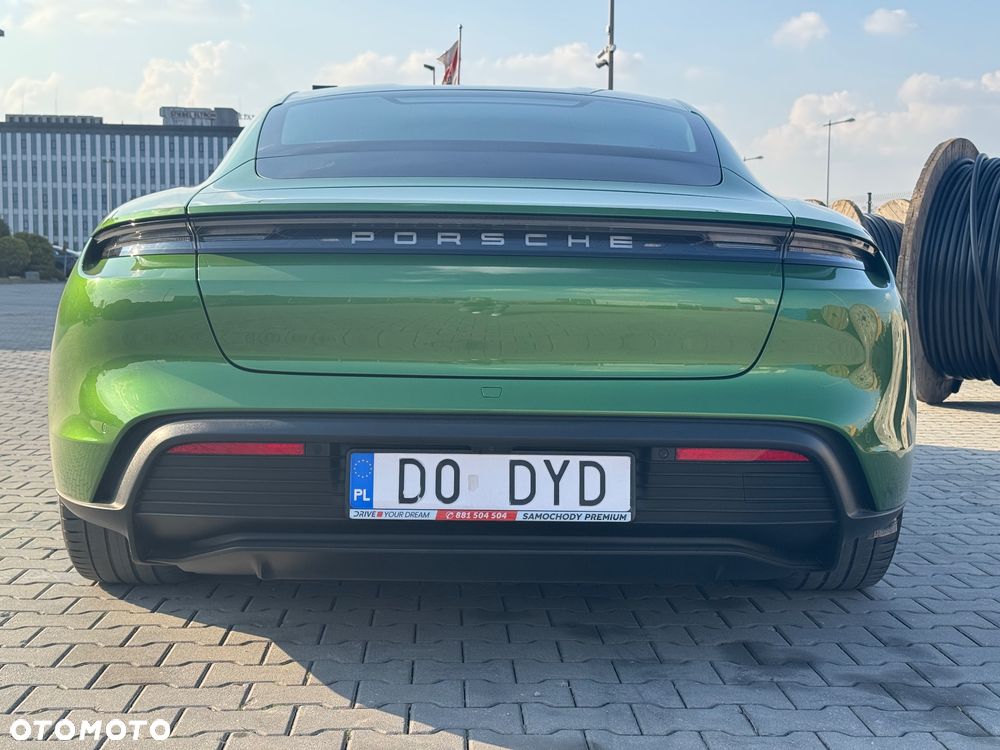 Porsche Taycan - 5