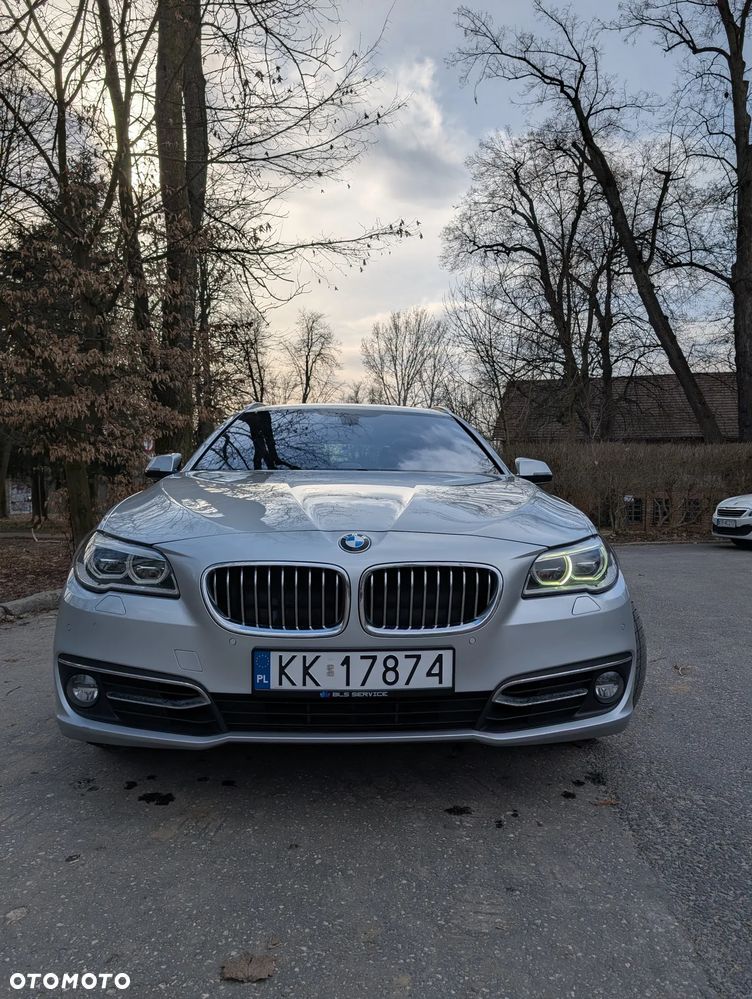 BMW Seria 5 528i xDrive Luxury Line - 25
