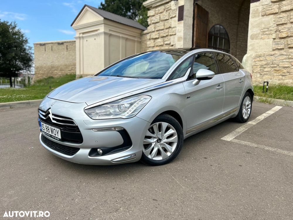 Citroën DS5 2.0 HYbrid4 Airdream Sport Chic - 2
