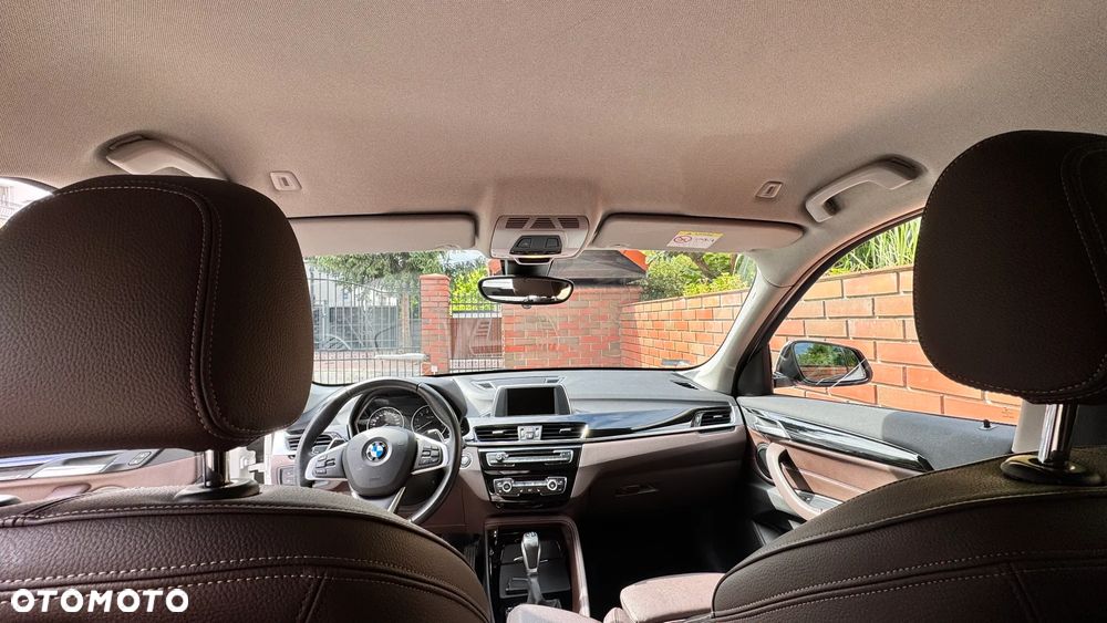 BMW X1 xDrive20i xLine - 13