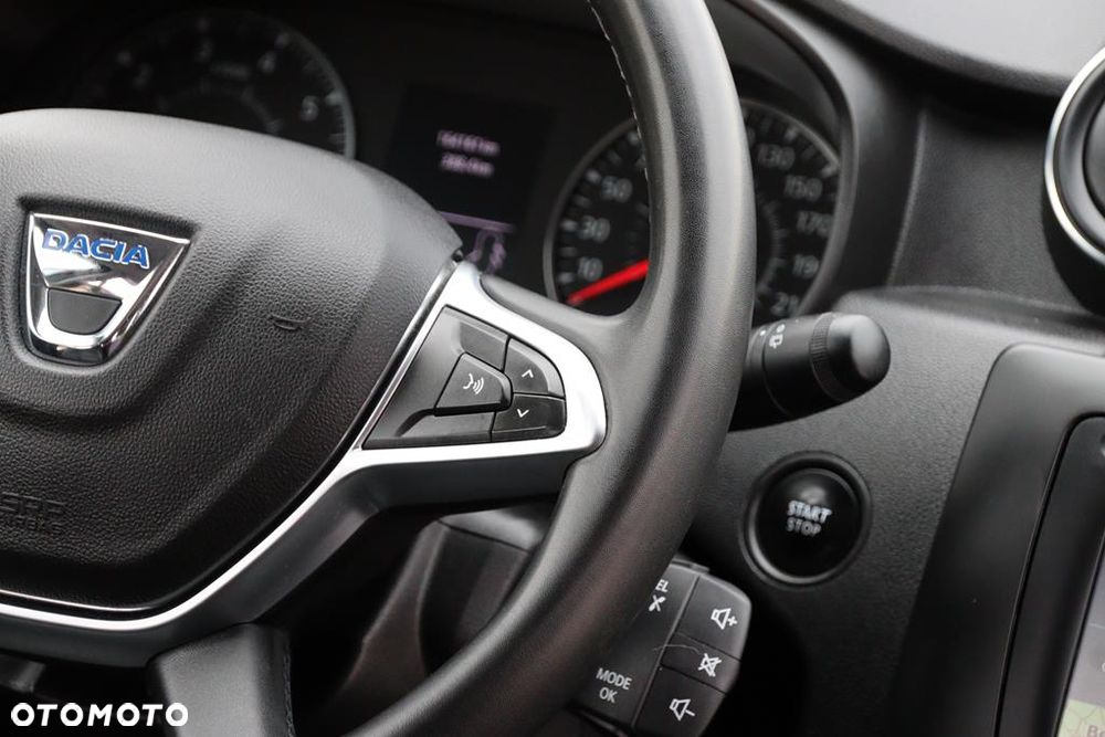 Dacia Duster 1.6 SCe Prestige - 22