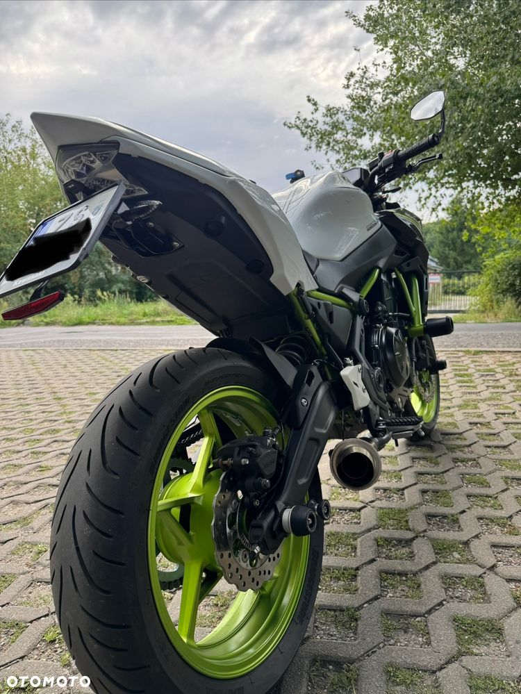 Kawasaki Z 650 - 10