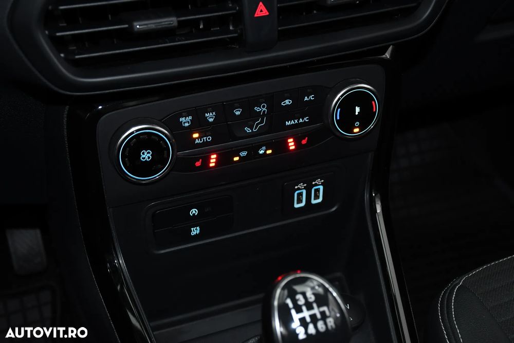 Ford EcoSport 1.0 EcoBoost Titanium - 18