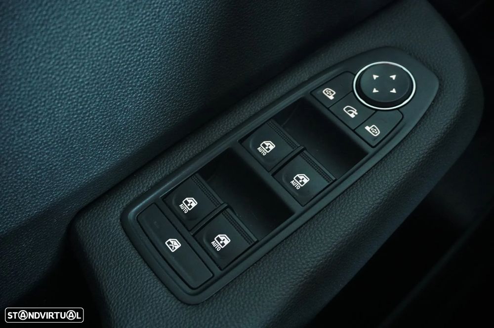 Renault Clio 1.0 TCe Evolution Bi-Fuel - 10