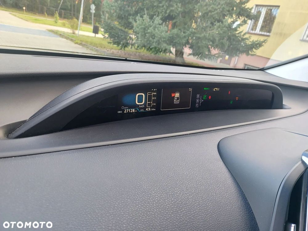 Toyota Prius Plug-in Hybrid Executive - 15