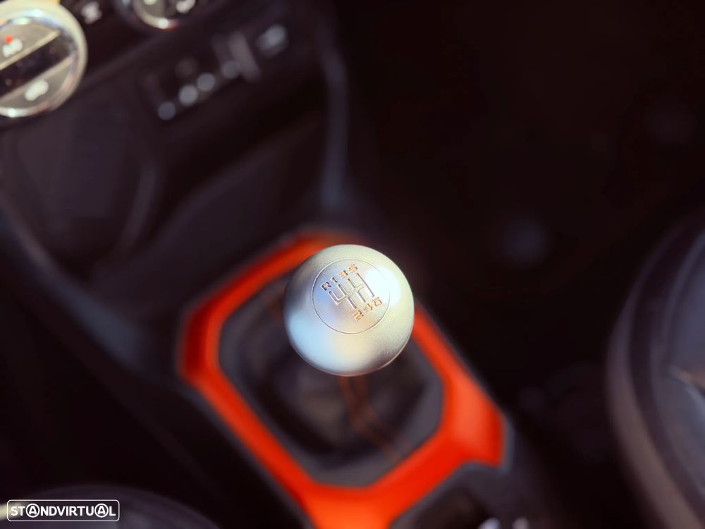 Jeep Renegade 1.6 MultiJet Opening Edition S&S - 12