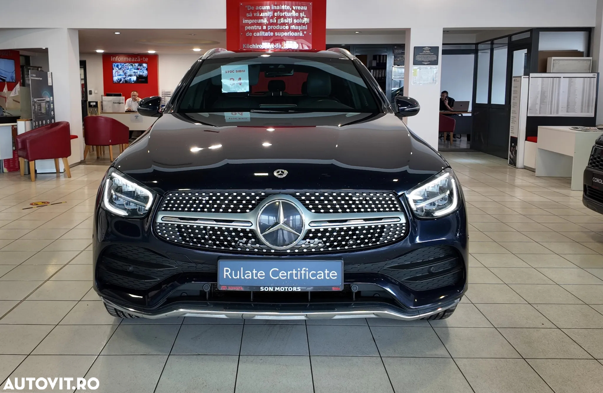 Mercedes-Benz GLC 200 d 4Matic 9G-TRONIC AMG Line - 2
